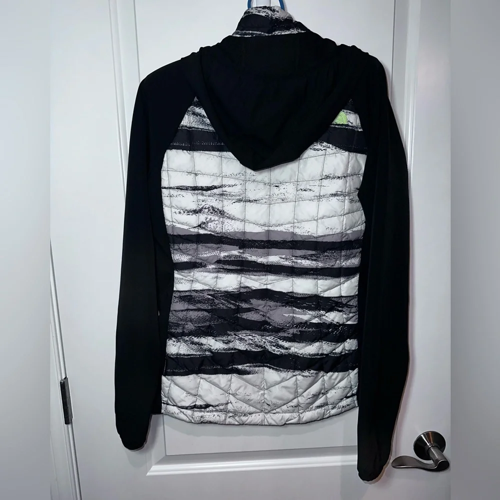 The North Face Quilted Hybrid Jacket Hooded Black Gray Insulated Full Zip - Picture 6 of 14